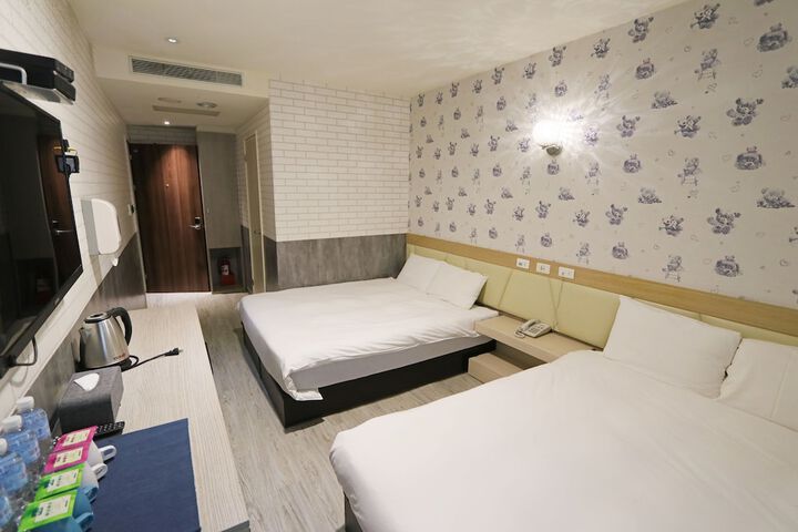 Room 29 of 99