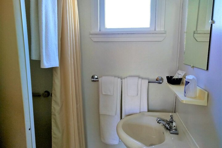 Bath Photo