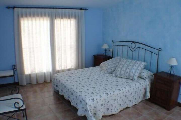 Room 6 of 22
