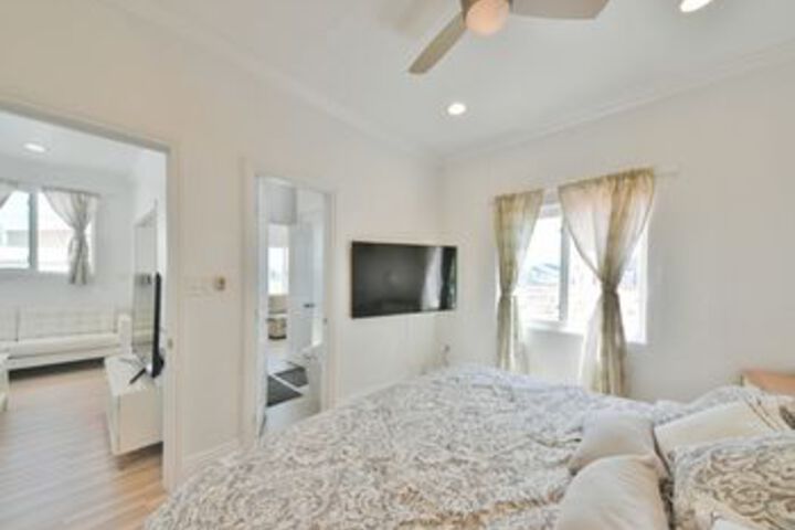 Room 46 of 117