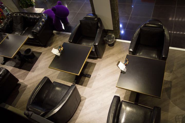 Lounge 29 of 35