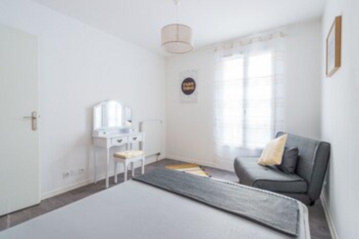 Room 17 of 25