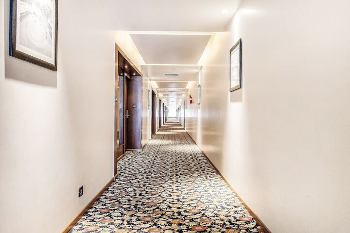 Hotel 26 of 27