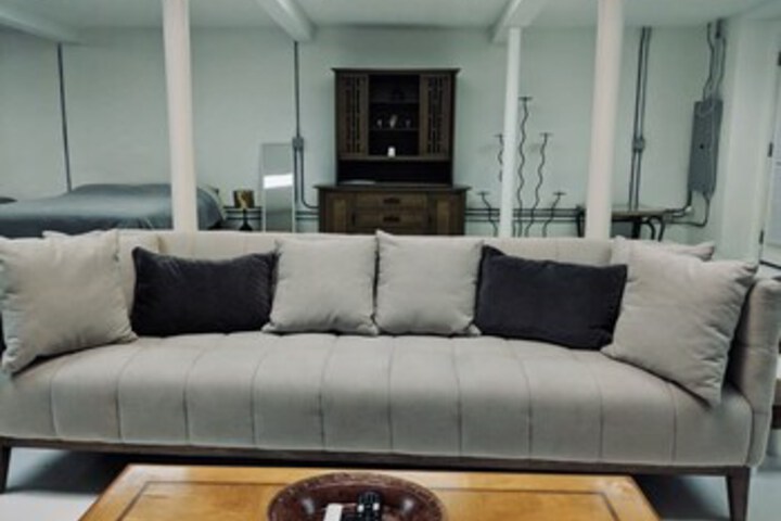 Room 16 of 29