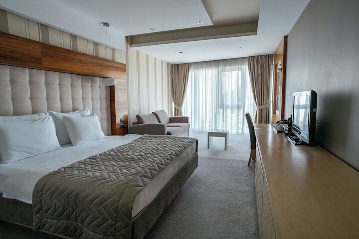 Room 16 of 58