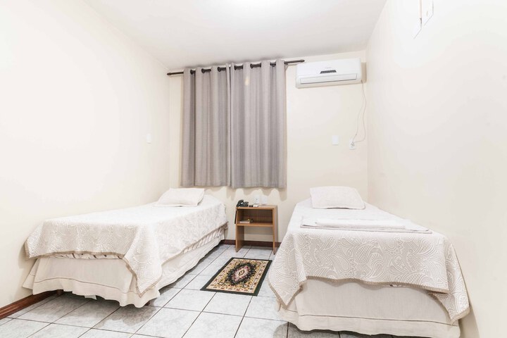 Room 3 of 19