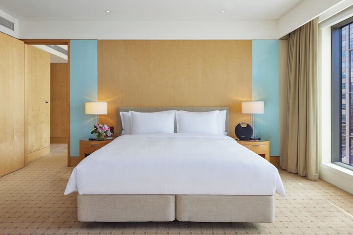 Room 34 of 68