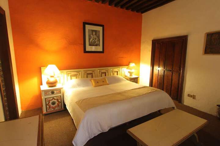 Room 8 of 73