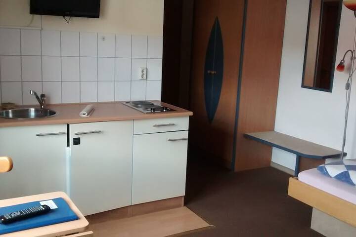 Room 3 of 50