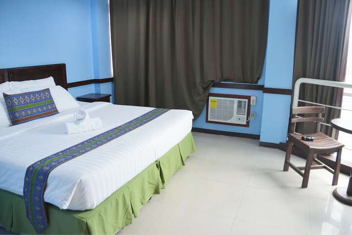 Room 17 of 67