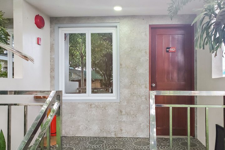 Room 9 of 55