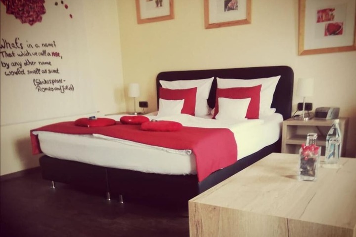 Room 14 of 45