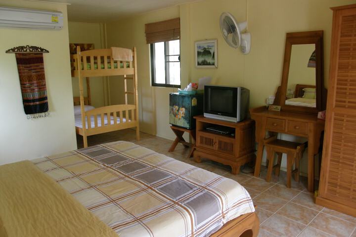 Room 7 of 58