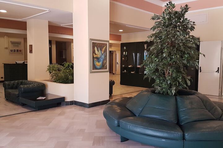Hotel Interior 3 of 16