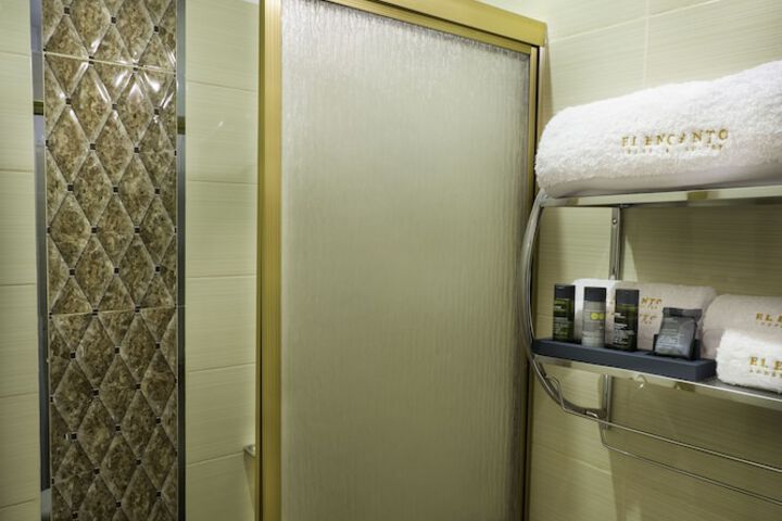 Room 20 of 35