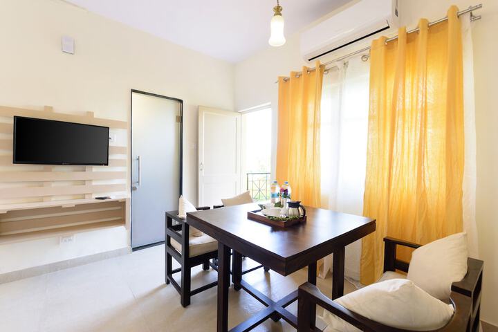 Room 15 of 30