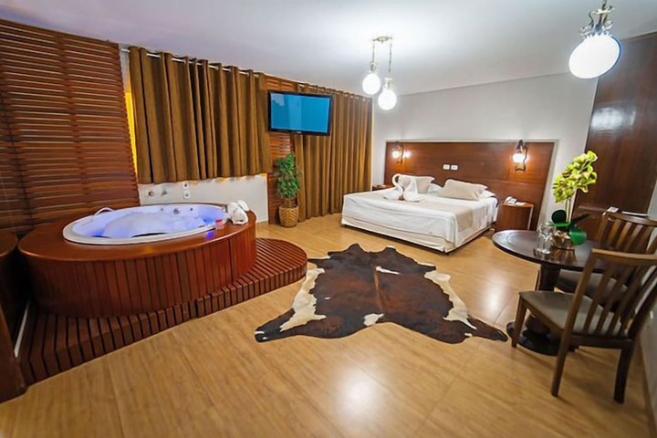 Room 35 of 54