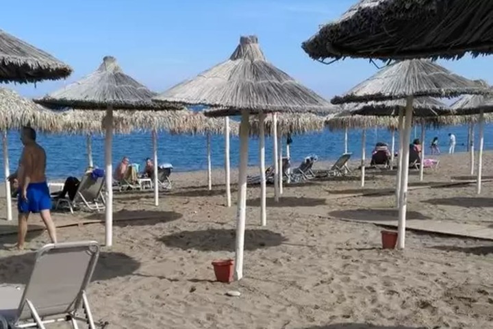 Beach 86 of 106