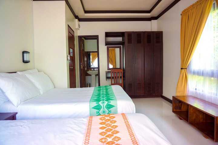 Room 8 of 55
