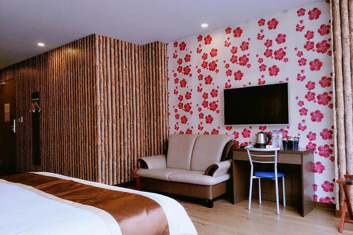 Room 34 of 65