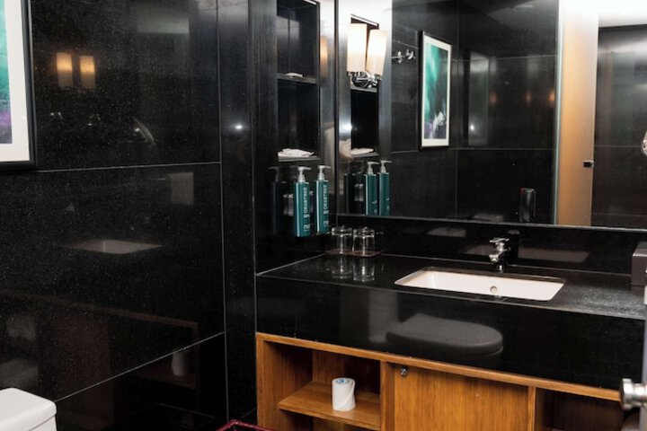 Clean Restrooms