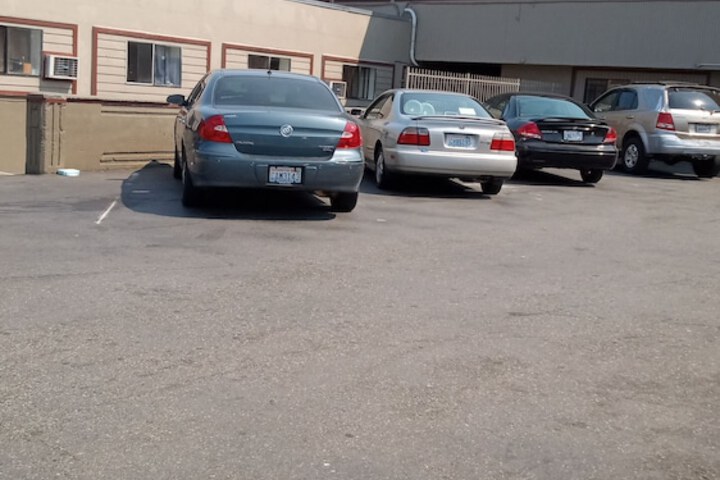 Property Grounds 9 of 10