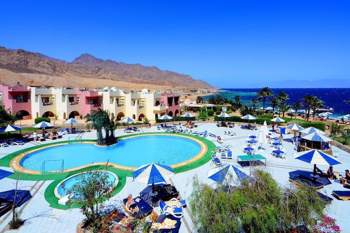 Pool Hotel