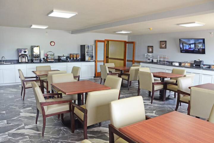 Breakfast/Coffee Service 55 of 60