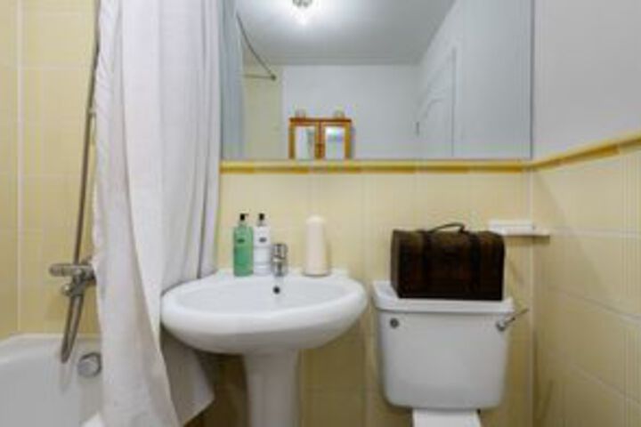 Room 3 of 22