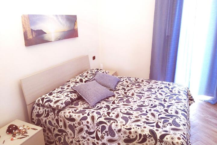 Room 4 of 15
