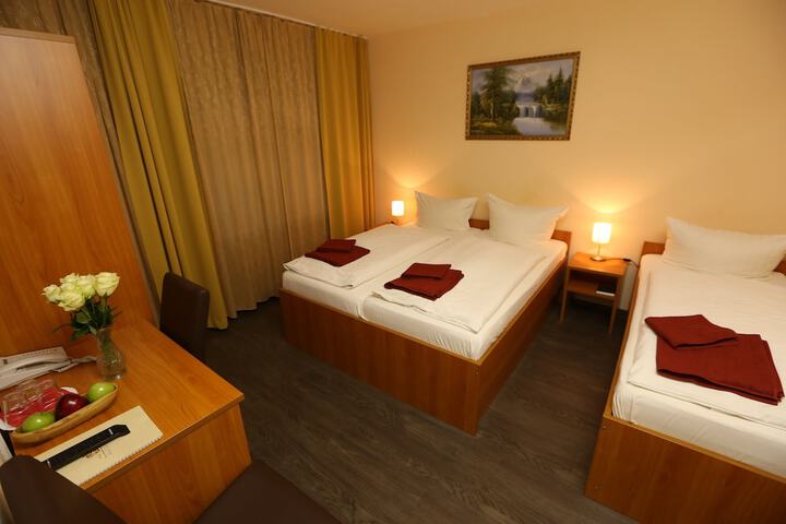 Room 22 of 60