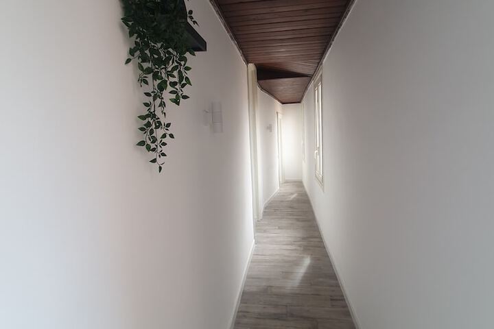 Ballroom/Hall 66 of 71