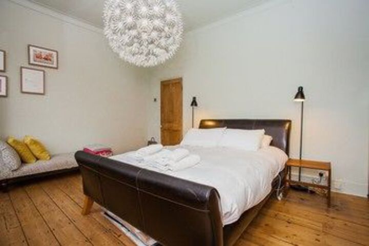 Room 10 of 71