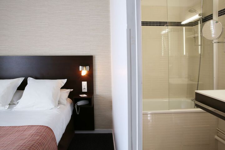 Room 7 of 29