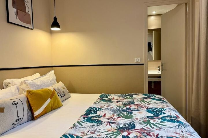 Room 45 of 64