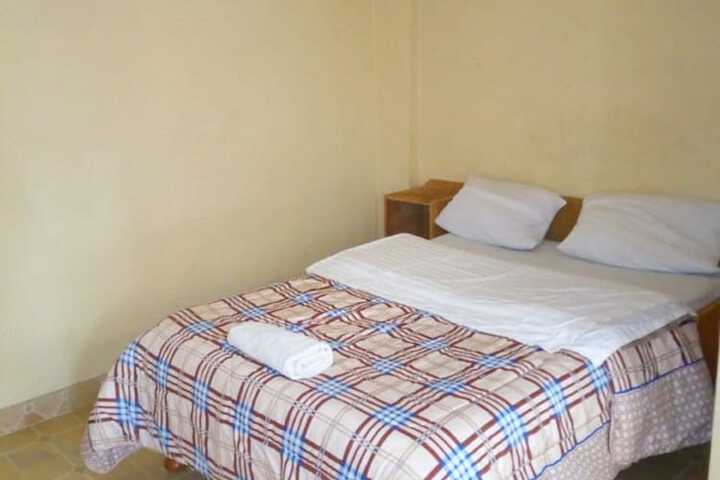 Room 2 of 17