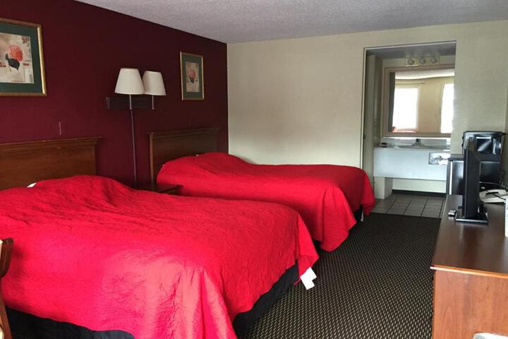 2 Double Beds (5 of 6)