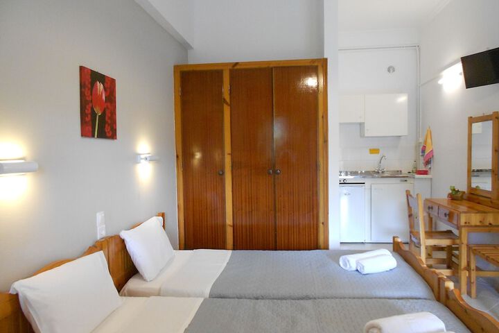 Room 3 of 24