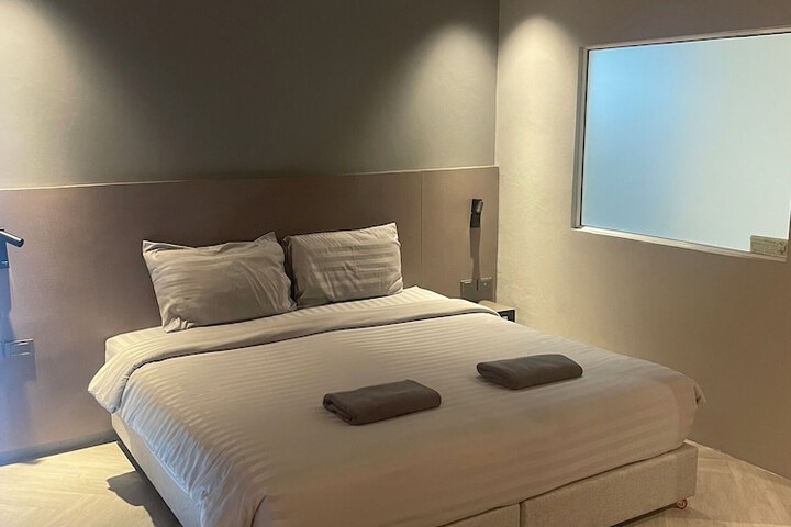 Room 14 of 45
