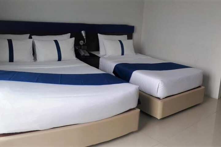 Room 14 of 46