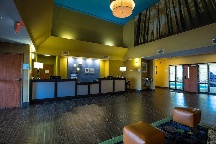 Hotel 65 of 65