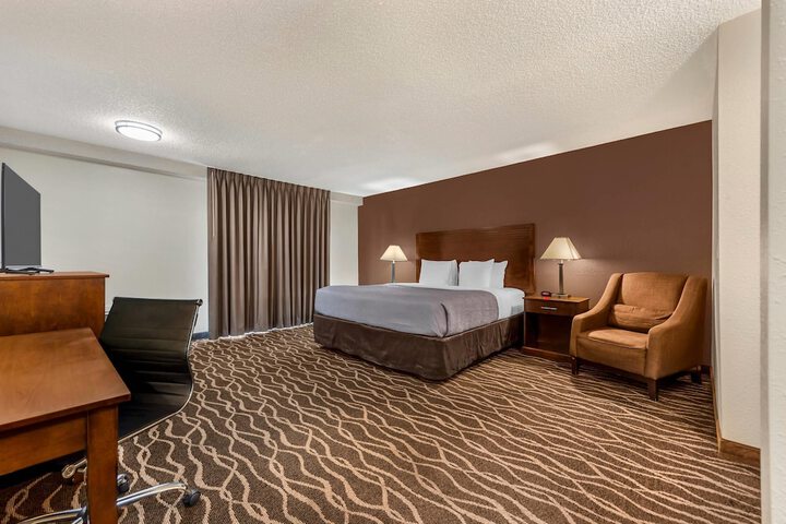 Room 14 of 50