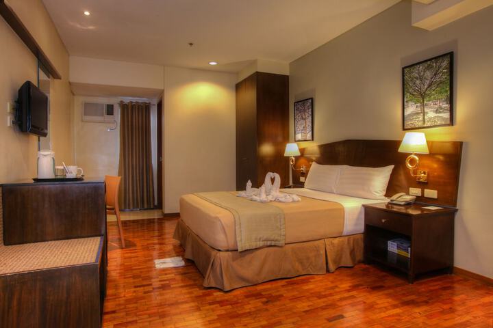 Room 16 of 53