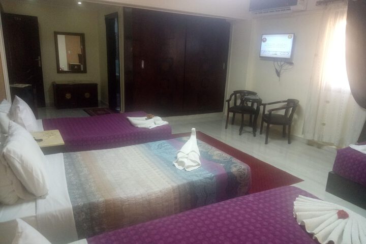 Room 44 of 91