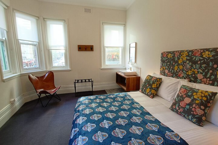 Room 14 of 27