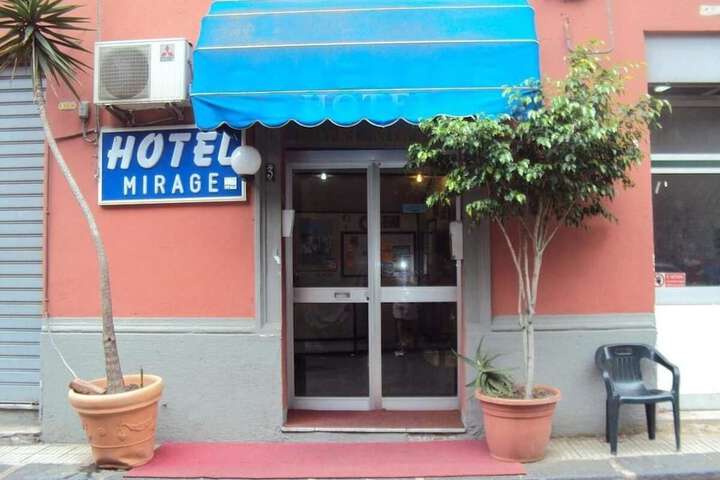 Hotel 35 of 37