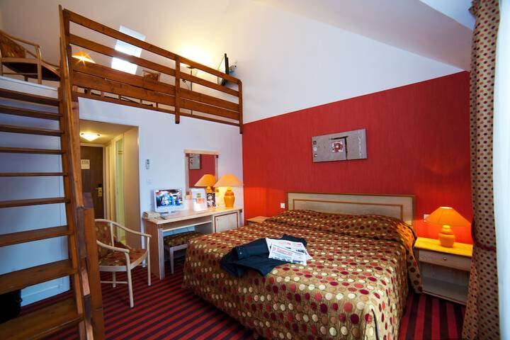 Room 18 of 54