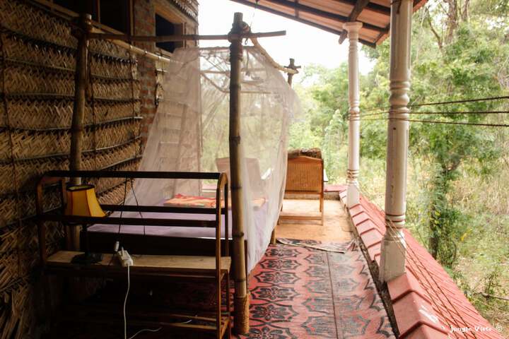 Room 15 of 28