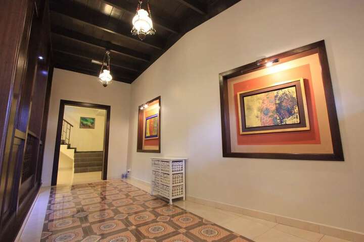 Room 8 of 29