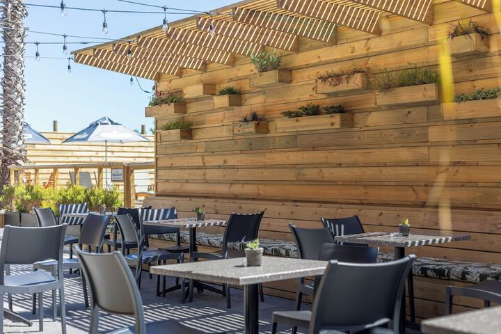 Terrace/Patio 17 of 54